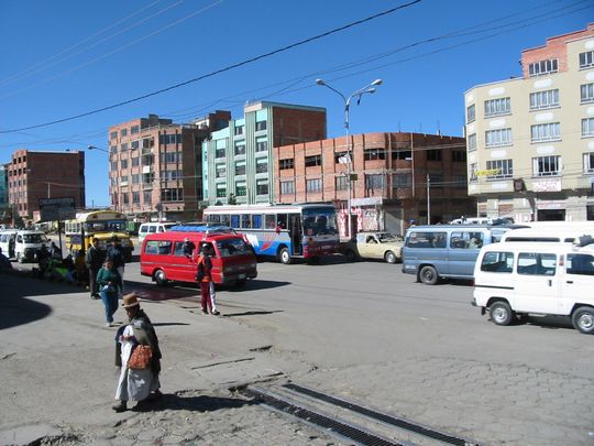 Avenida en El Alto
