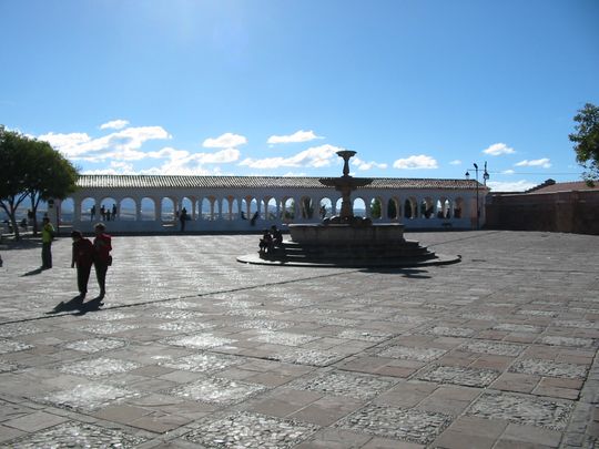 Plaza Pedro Anzrez