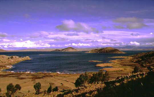 Panoramic view from the island of Suriqui